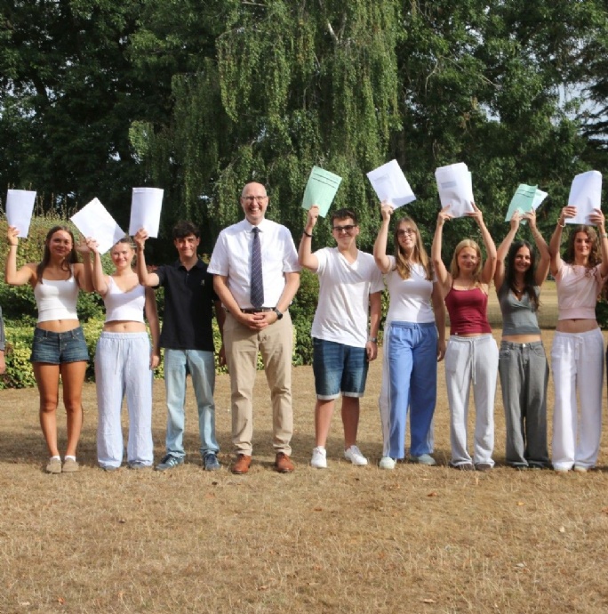 News &raquo; Princethorpe College Celebrates Another Set Of Excellent GCSE Results​​​​​​​